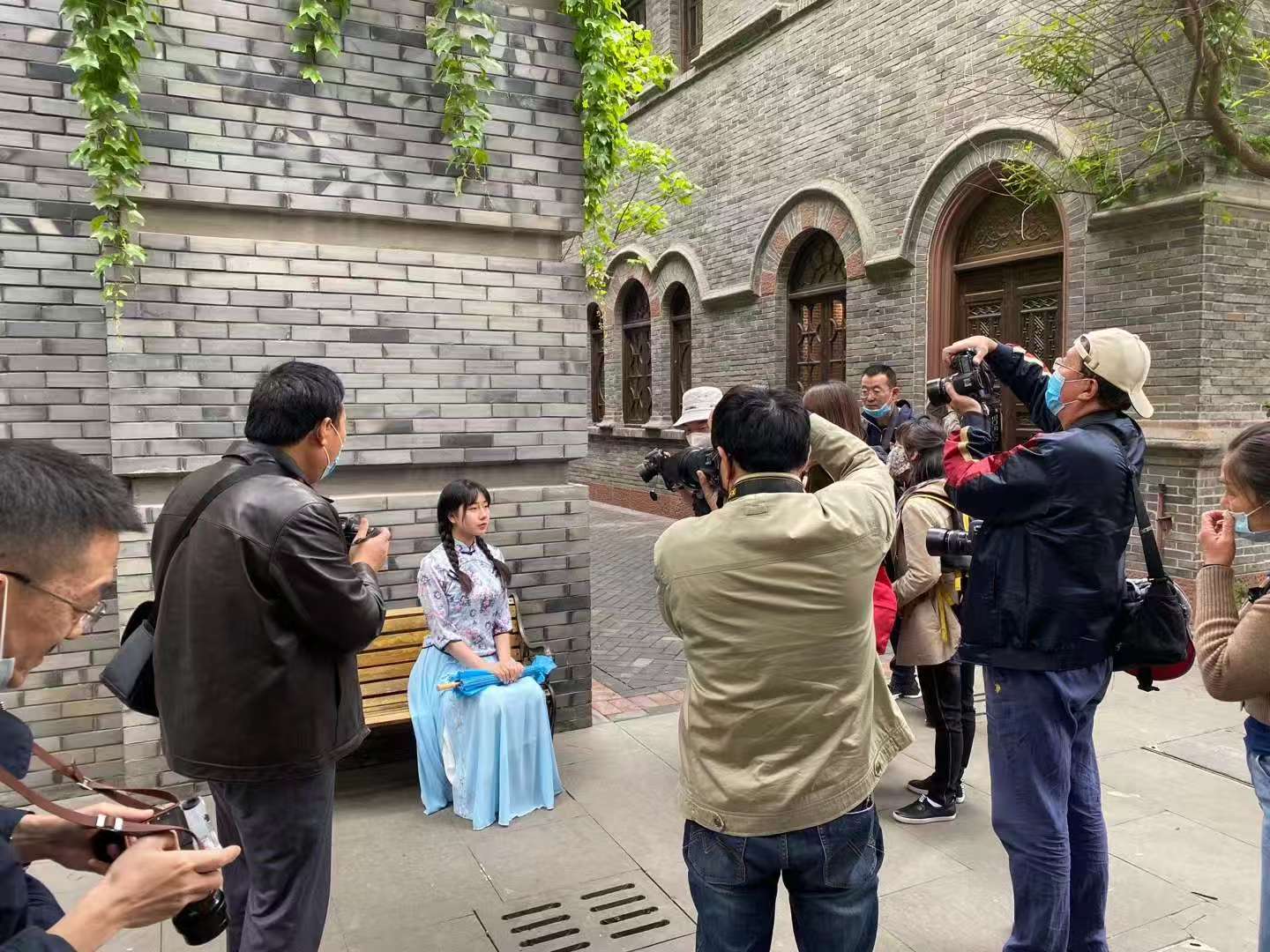 成都摄影俱乐部 民国摄影活动组织与技术指导