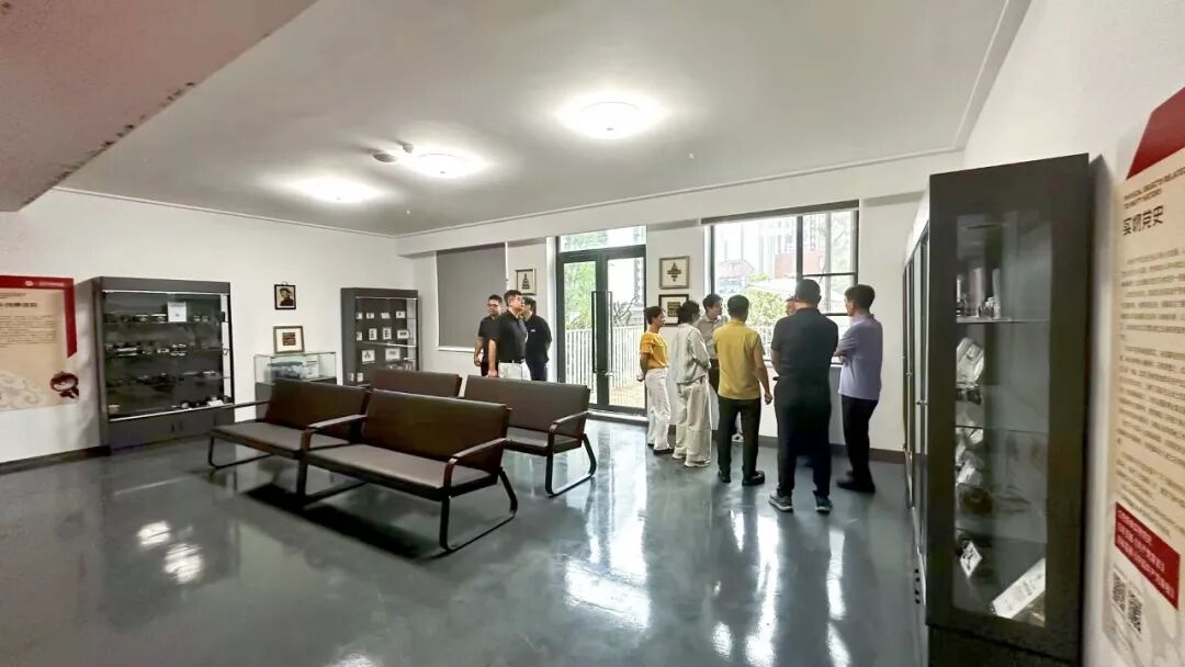 海南三亚崖州湾科技城管理局考察树莓芯谷项目及芯谷数创OPC社区